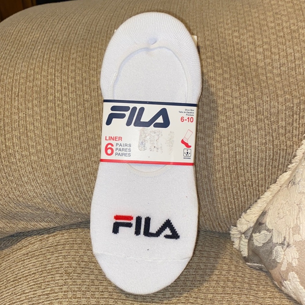 🧦 NWT Fila Liners - 6 Pairs